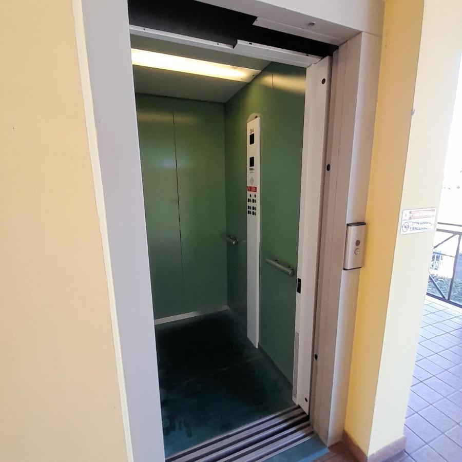Garda Felice Διαμέρισμα Ντεζεντσάνο ντελ Γκάρντα Εξωτερικό φωτογραφία